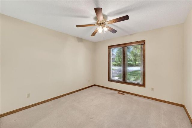 4933 SW Raintree Parkway, Lee's Summit, MO 64082