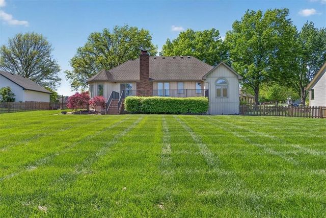 4933 SW Raintree Parkway, Lee's Summit, MO 64082