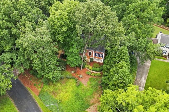 412 Pebblestone Court SE, Marietta, GA 30067