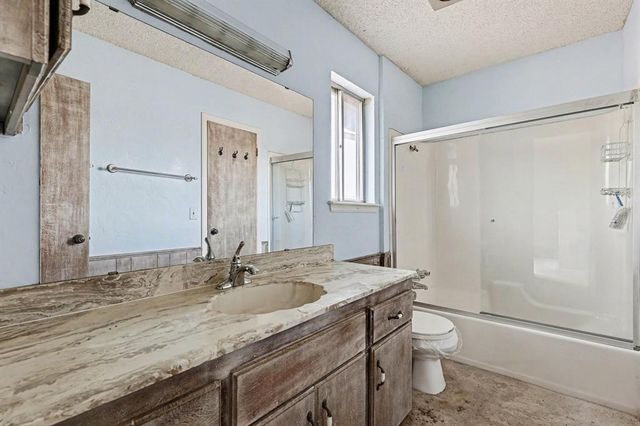 622 W Greenlea Chase, Oklahoma City, OK 73170