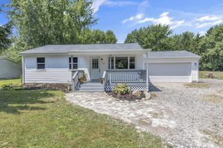 53 3rd Avenue SW, Pataskala, OH 43062