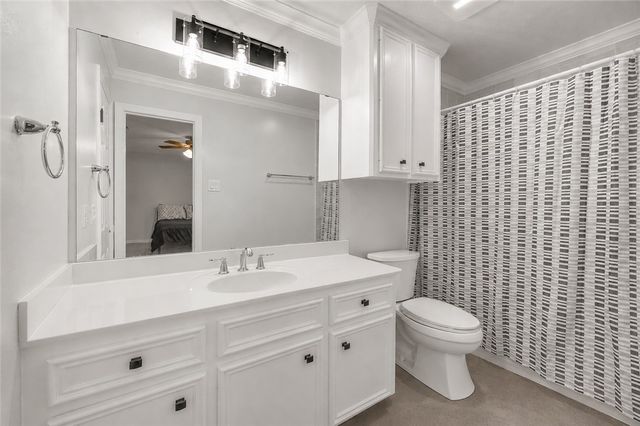 9310 Amberwood Court, College Station, TX 77845
