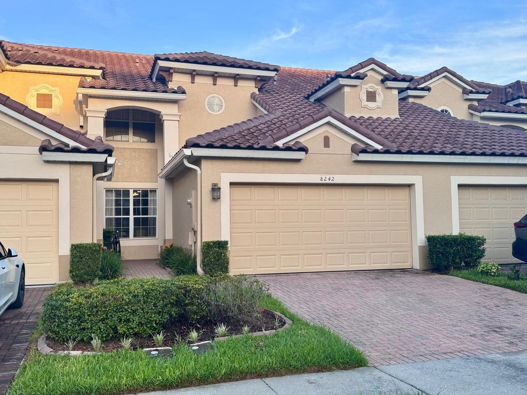 8242 VIA VERONA, Orlando, FL 32836