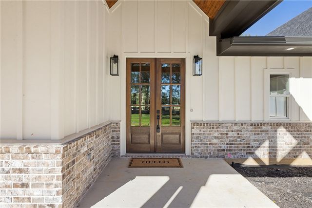 1915 Lone Star Lane, Franklin, TX 77856