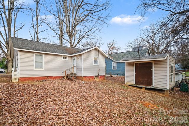 222 N Linwood Avenue, Charlotte, NC 28216