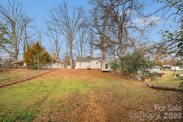 222 N Linwood Avenue, Charlotte, NC 28216