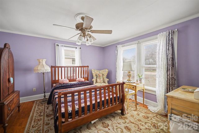 222 N Linwood Avenue, Charlotte, NC 28216