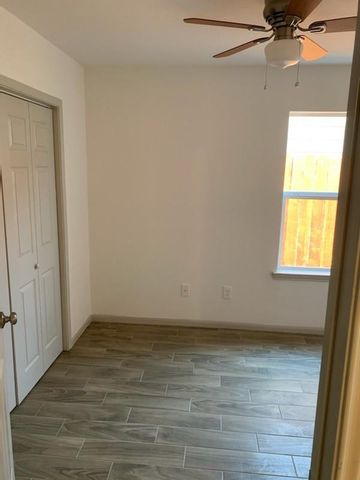 4533 Rosemont Street, Houston, TX 77051