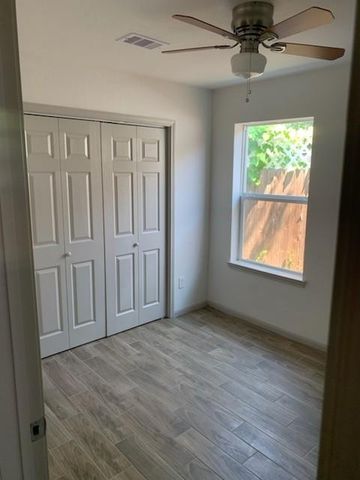 4533 Rosemont Street, Houston, TX 77051