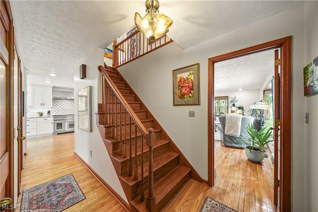 5300 Hayes Road, Ravenna, OH 44266