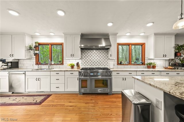 5300 Hayes Road, Ravenna, OH 44266