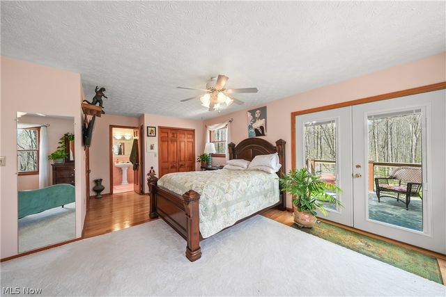 5300 Hayes Road, Ravenna, OH 44266