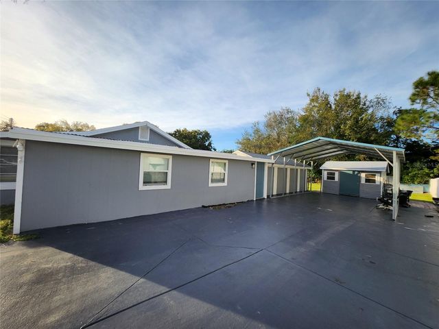 2212 LAKEVIEW STREET, Lakeland, FL 33801