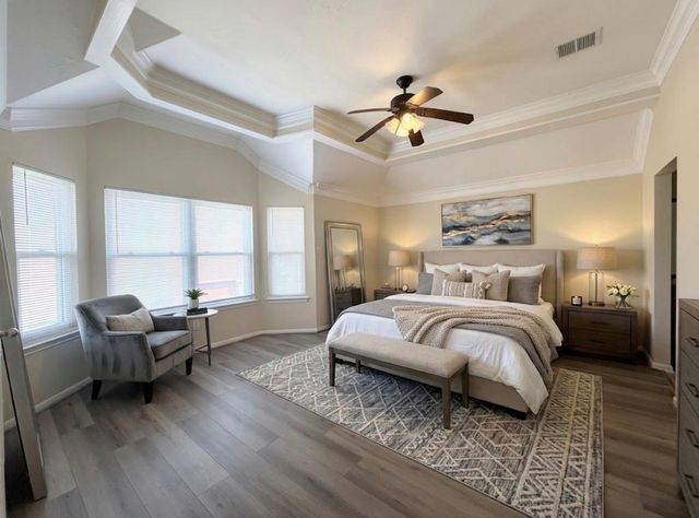 12211 Meadow Crest Court, Meadows Place, TX 77477