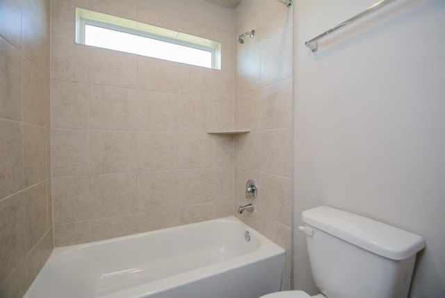 4463 Eveslage Lane, Conroe, TX 77304