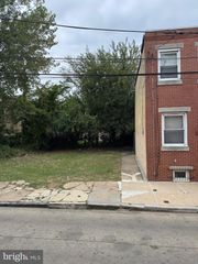 2028 N BODINE ST, Philadelphia, PA 19122