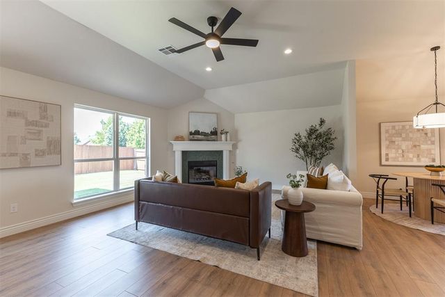 7528 NW 135th Street, Oklahoma City, OK 73142