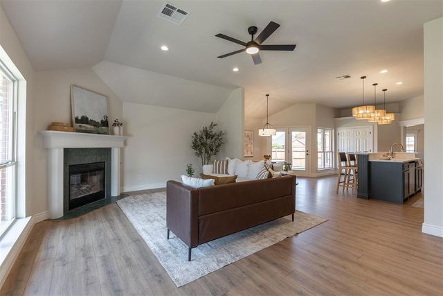 7528 NW 135th Street, Oklahoma City, OK 73142