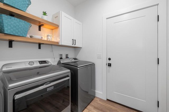 234 Watertower CIRCLE, Iron Ridge, WI 53035