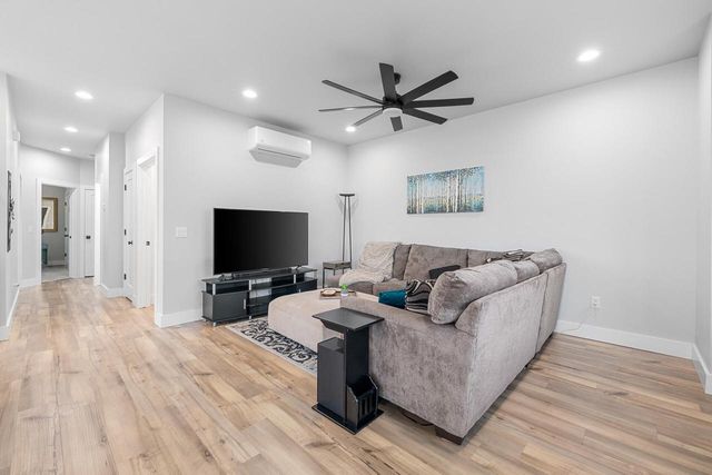 234 Watertower CIRCLE, Iron Ridge, WI 53035