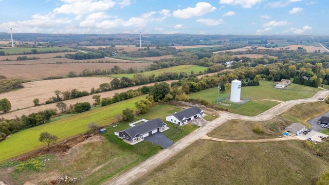 234 Watertower CIRCLE, Iron Ridge, WI 53035