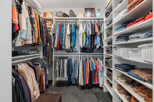 234 Watertower CIRCLE, Iron Ridge, WI 53035