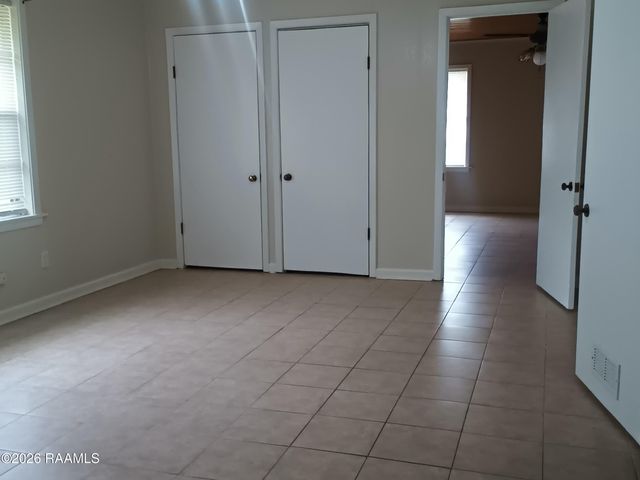 507 S Evangeline Street, New Iberia, LA 70560