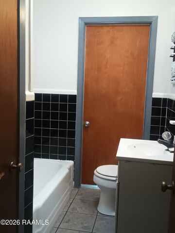 507 S Evangeline Street, New Iberia, LA 70560