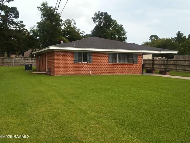 507 S Evangeline Street, New Iberia, LA 70560