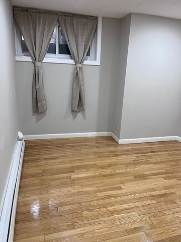 1872 Commonwealth Ave -A, Boston, MA 02135