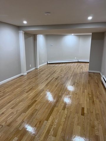 1872 Commonwealth Ave -A, Boston, MA 02135