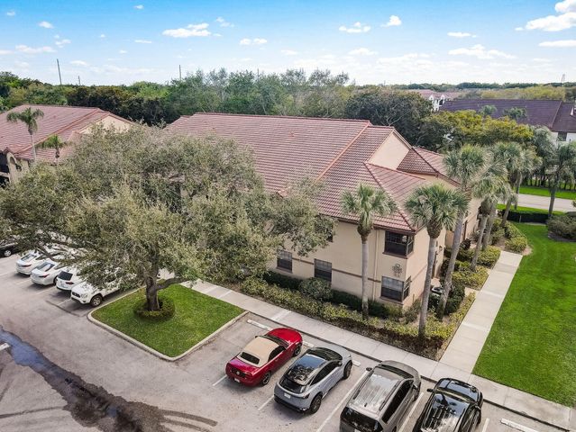 5091 Splendido Court N, Boynton Beach, FL 33437
