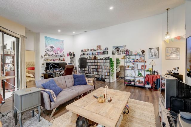 5091 Splendido Court N, Boynton Beach, FL 33437