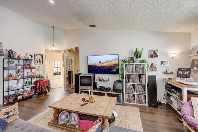 5091 Splendido Court N, Boynton Beach, FL 33437