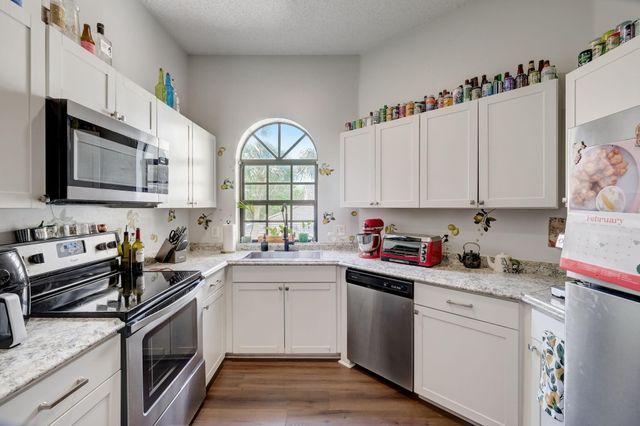 5091 Splendido Court N, Boynton Beach, FL 33437