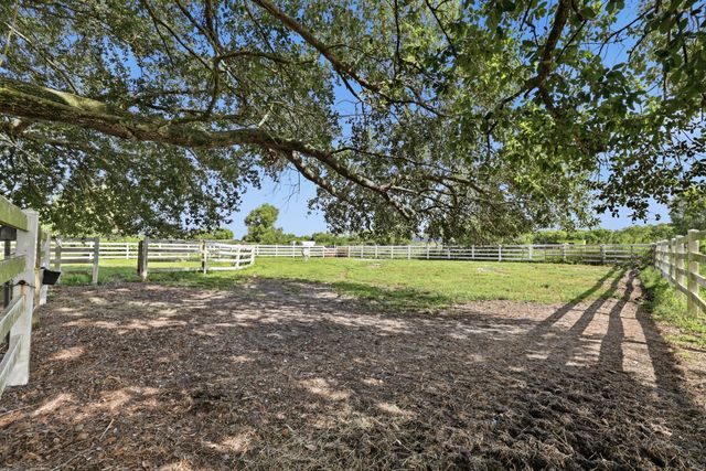 14095 BIDDEX Road, Loxahatchee Groves, FL 33470