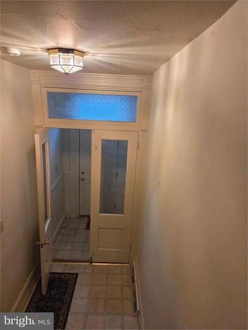 415 W KING ST, Lancaster, PA 17603