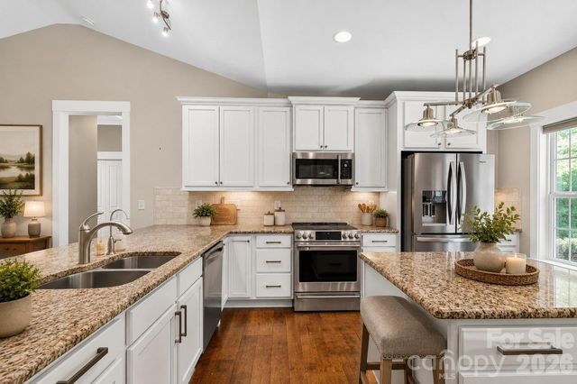 125 Pomeroy Road, Mooresville, NC 28117