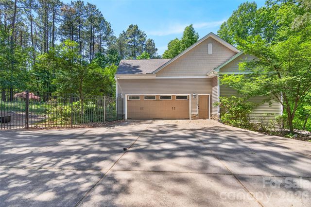 125 Pomeroy Road, Mooresville, NC 28117
