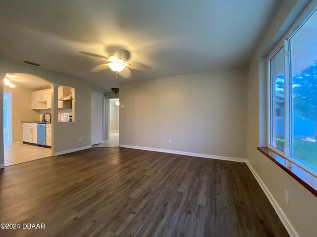 28 River Shore Drive, Ormond Beach, FL 32176