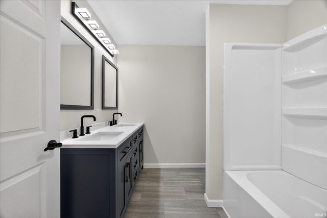 14644 W County RD 400, Linton, IN 47441