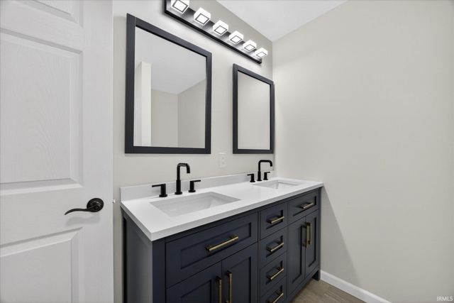 14644 W County RD 400, Linton, IN 47441