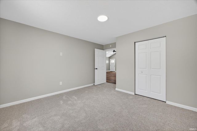 14644 W County RD 400, Linton, IN 47441