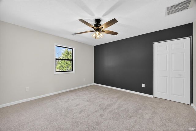 14644 W County RD 400, Linton, IN 47441