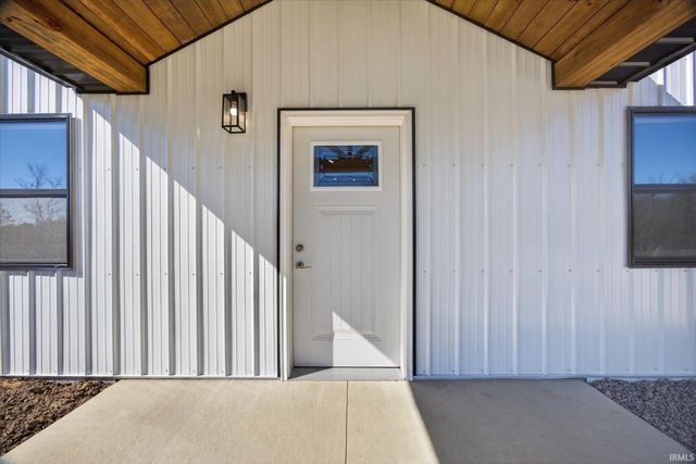 14644 W County RD 400, Linton, IN 47441