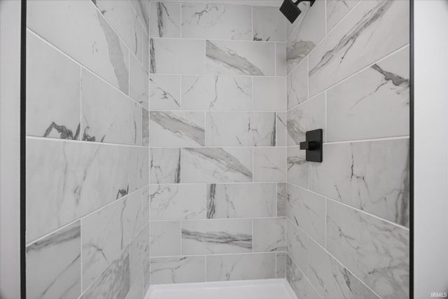 14644 W County RD 400, Linton, IN 47441