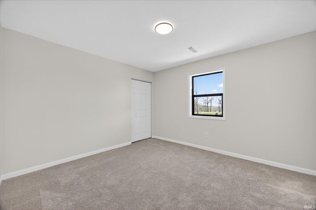 14644 W County RD 400, Linton, IN 47441