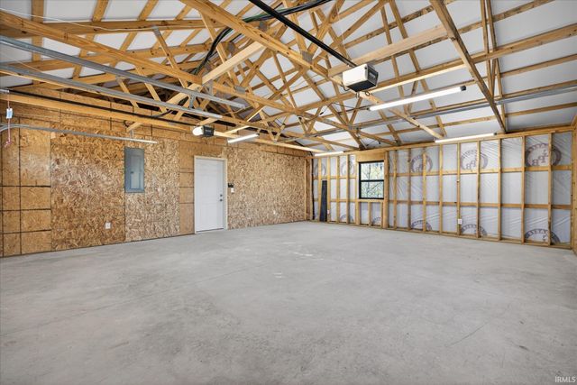 14644 W County RD 400, Linton, IN 47441