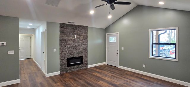 14644 W County RD 400, Linton, IN 47441