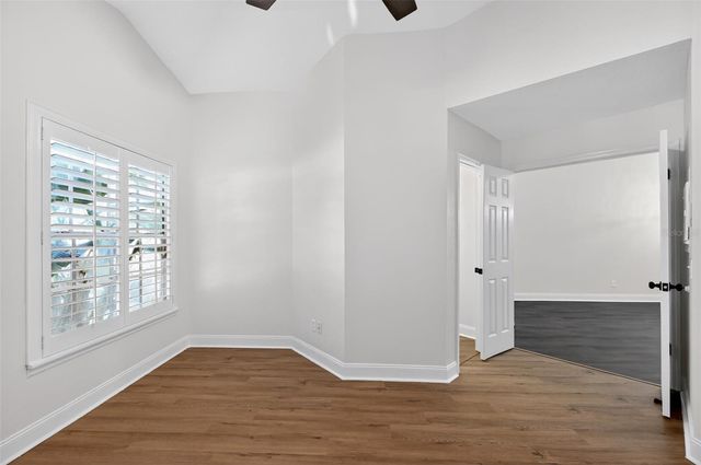 5812 RED CEDAR LANE, Tampa, FL 33625